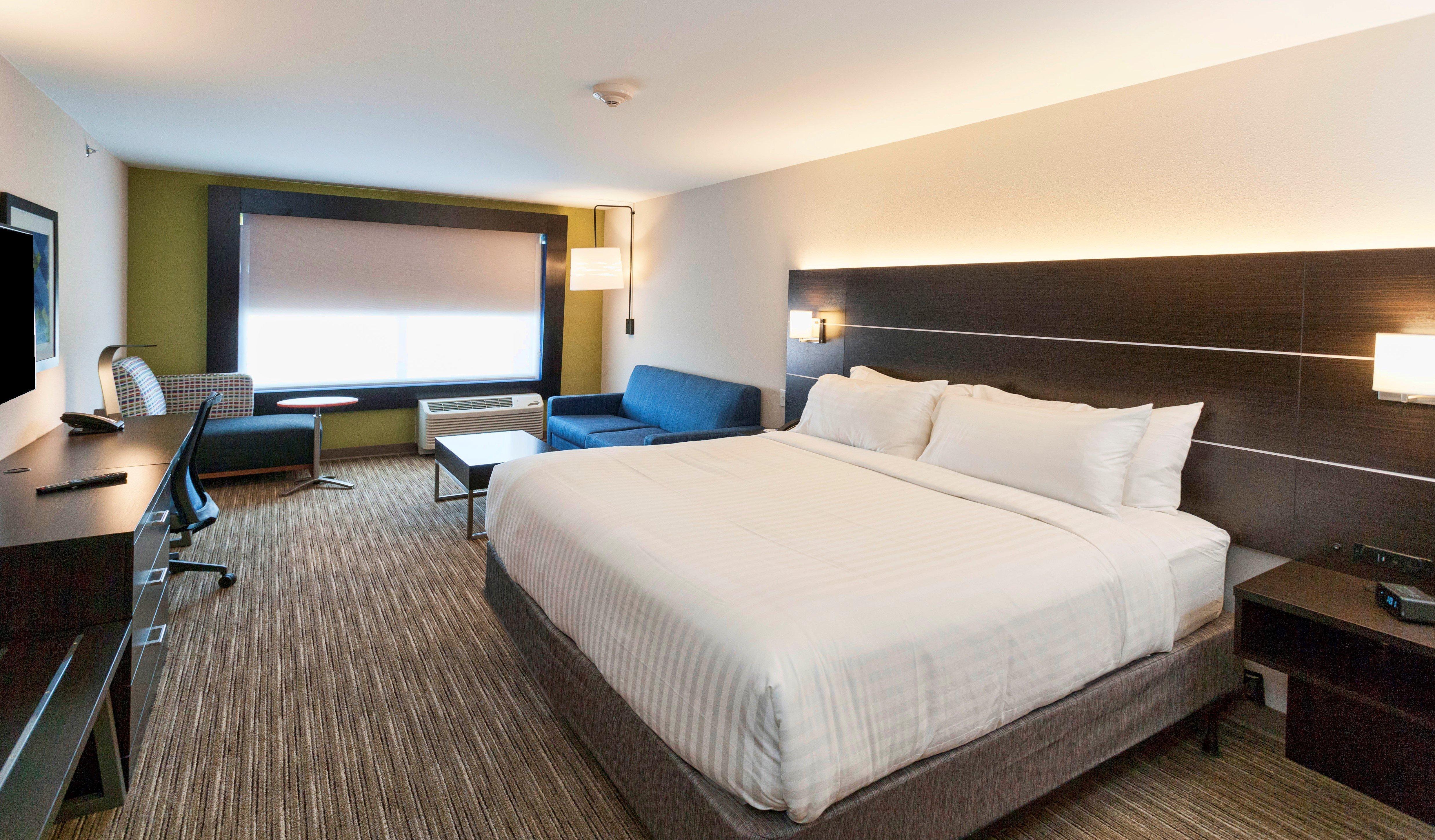 Holiday Inn Express & Suites - Dodge City By Ihg Εξωτερικό φωτογραφία